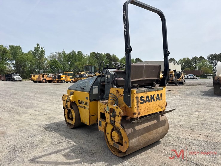 2015-sakai-sw320-1-image-4
