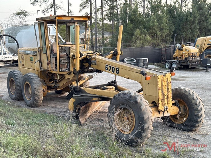 1994-deere-670b-image-1