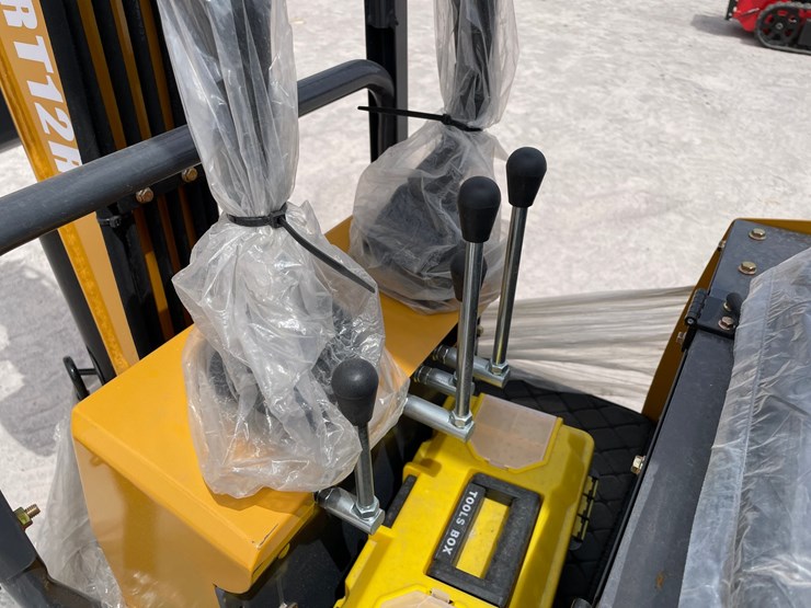 #3015-•-unused-2026-rt12r-mini-excavator-image-18