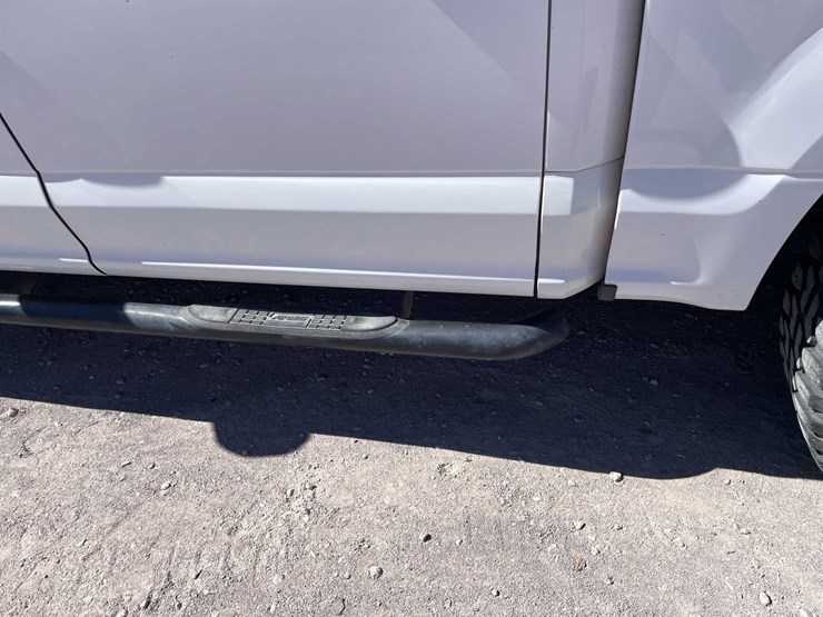 2019-ford-f150-image-38