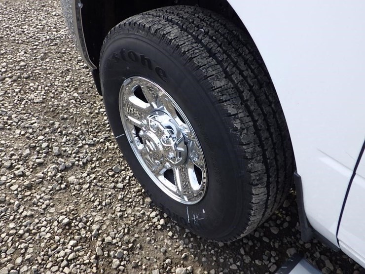 2024-dodge-ram-2500-image-32