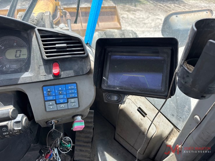 2017-komatsu-wa470-8-image-38