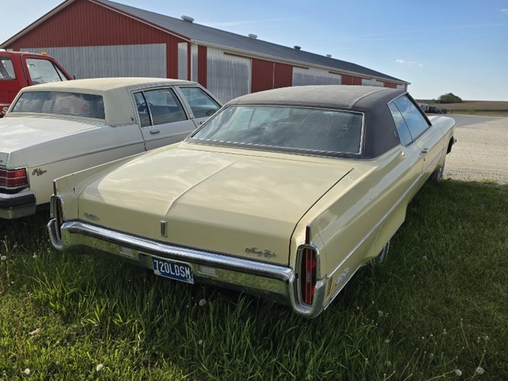 1972-oldsmobile-98-2dr-ht-image-3