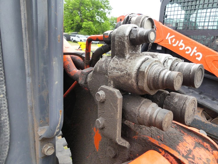 2020-kubota-svl95-2s-image-13