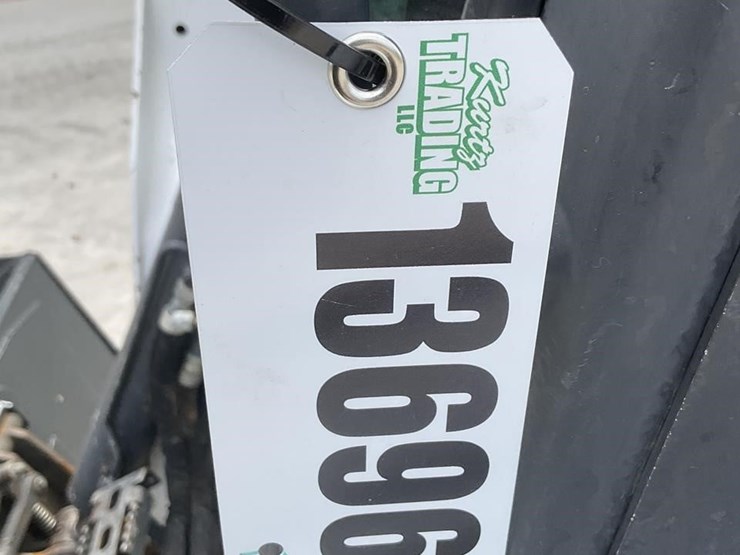 2019-bobcat-s850-image-20