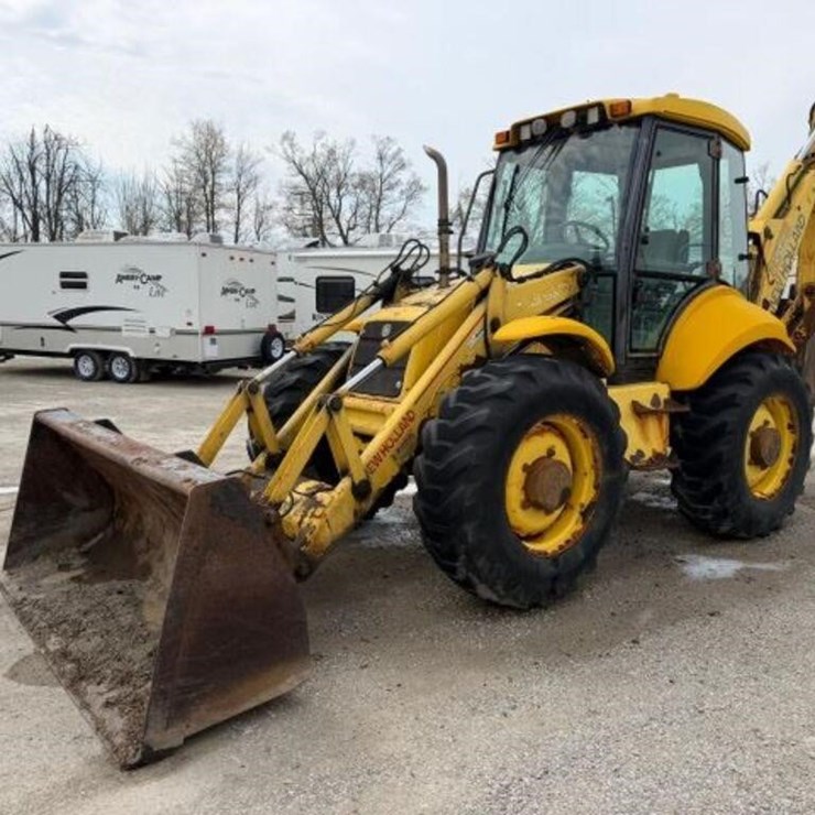 2001 NEW HOLLAND LB115
