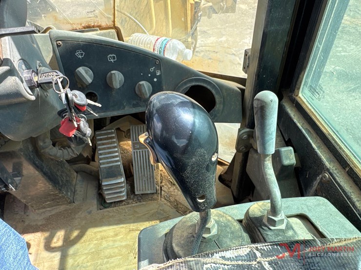 2008-caterpillar-it38g-image-31
