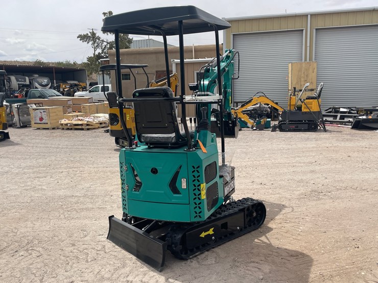 #3005-•-unused-2026-cfg-mini-excavator-image-4