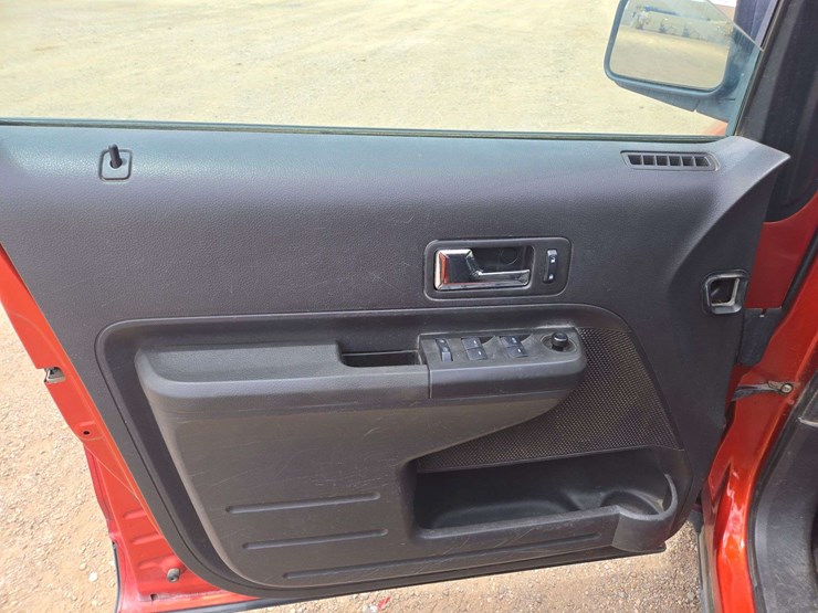 2008-ford-edge-se-image-11