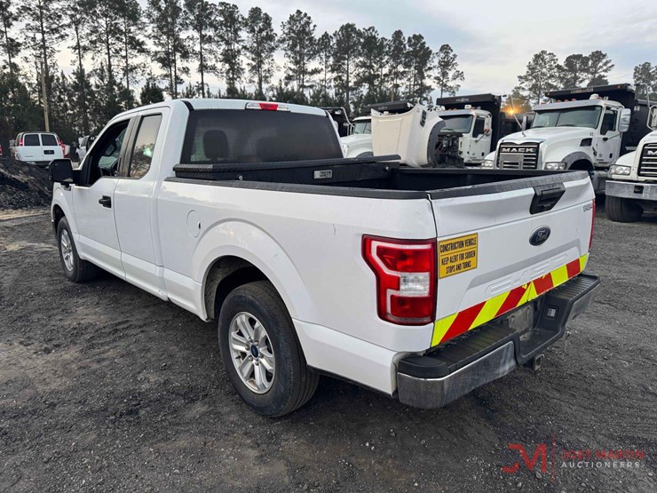 2018-ford-f150-xlt-image-3