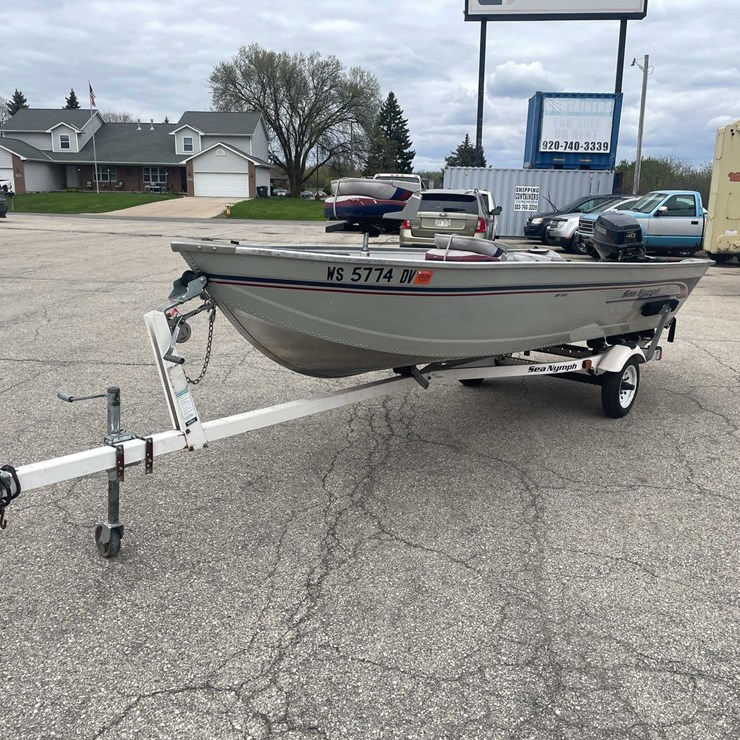 #1493 • 16' Aluminum Sea Nymph Boat (Has WI Title) (OF)