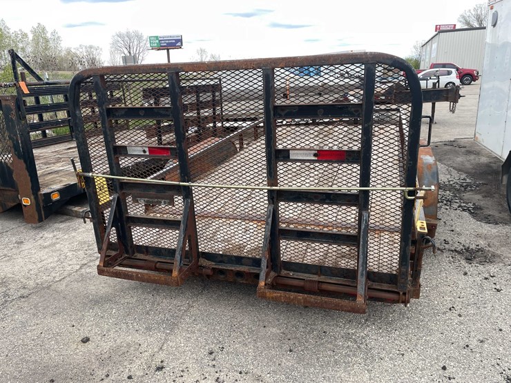 #1488-•-2018-pj-trailer-utility-trailer-(has-wi-title)-(of)-image-6