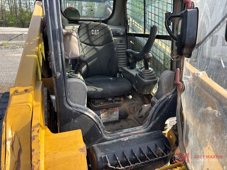 2018-caterpillar-289d-image-19