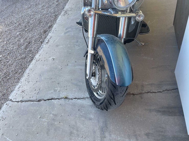#173-•-2009-triumph-rocket-iii-motorcycle-(has-tx-title)-image-15