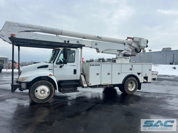 2012-international-durastar-4300-image-6