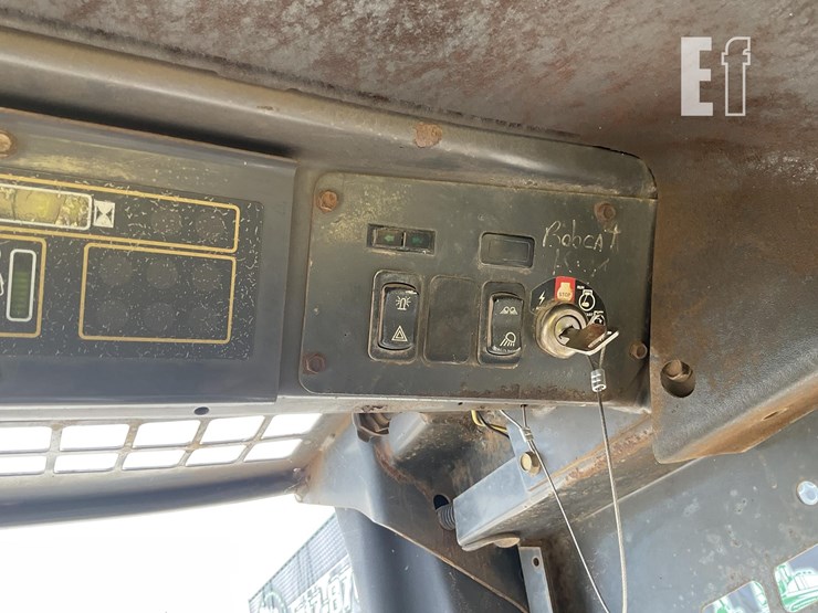 2005-new-holland-ls190-image-13