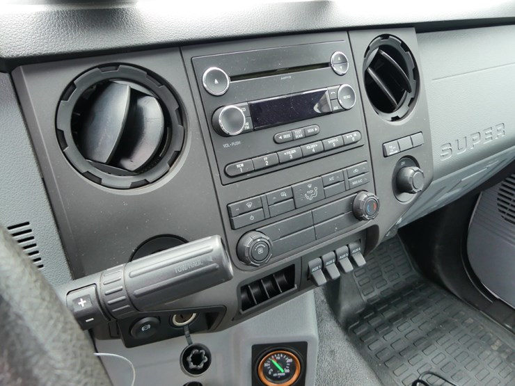 2019-ford-f750-image-12