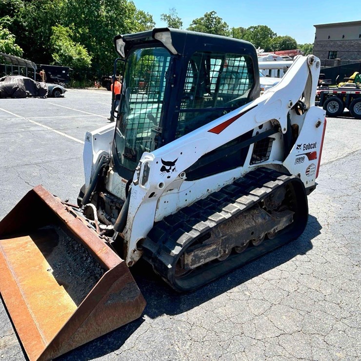 2019 BOBCAT T590