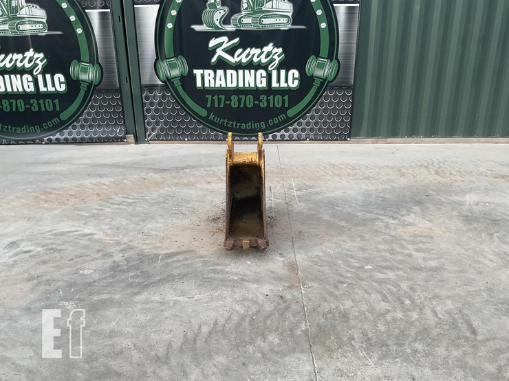 deere-bucket-image-1