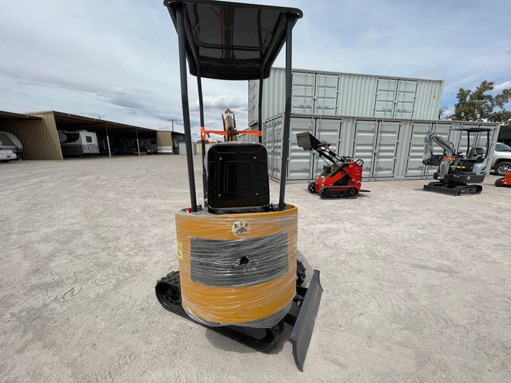 #3015-•-unused-2026-rt12r-mini-excavator-image-6