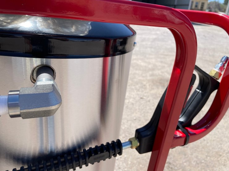 #248-•-magnum-4000-gold-power-washer-image-11