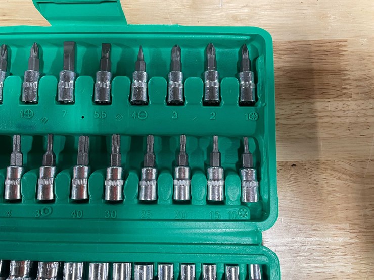 #2567-•-46-piece-socket-set-(cw)-image-3