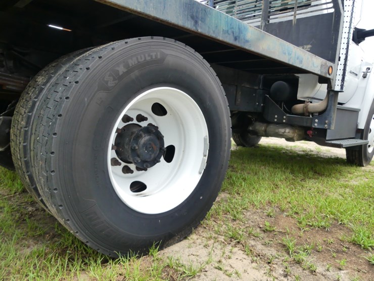 2019-ford-f750-image-5
