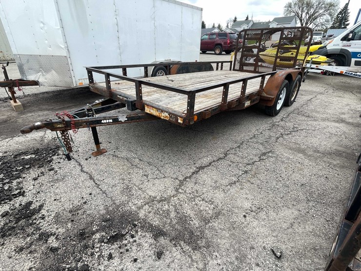 #1488-•-2018-pj-trailer-utility-trailer-(has-wi-title)-(of)-image-1