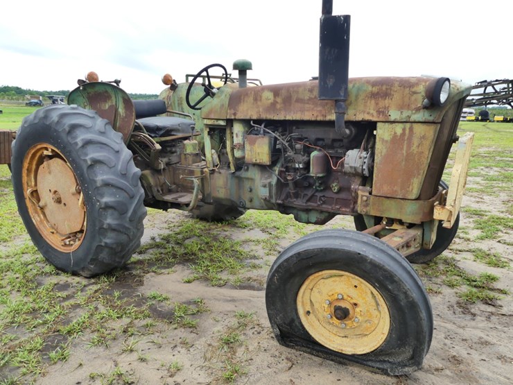 john-deere-1010-image-2
