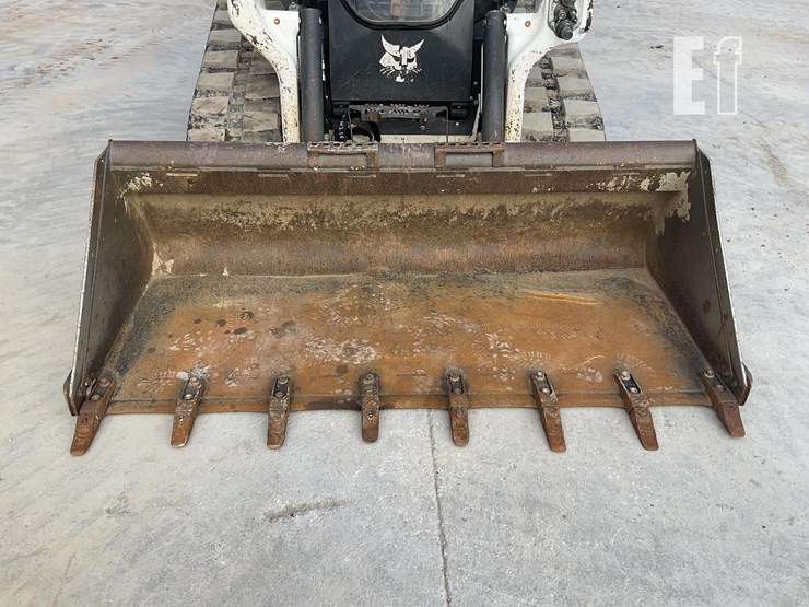 2020-bobcat-t66-image-11
