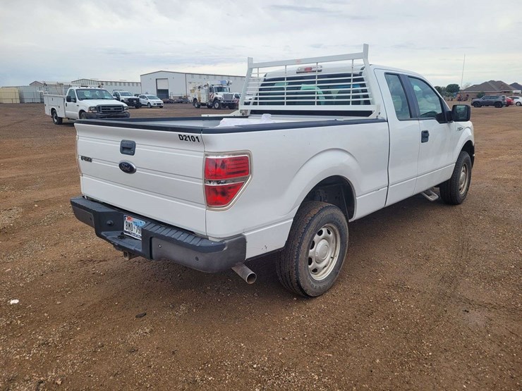 2011-ford-f150-xl-image-3