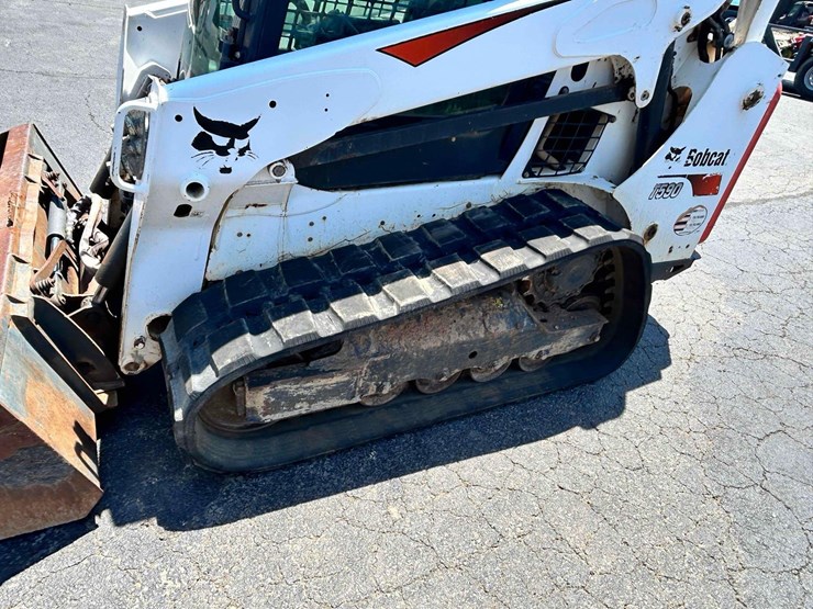 2019-bobcat-t590-image-9
