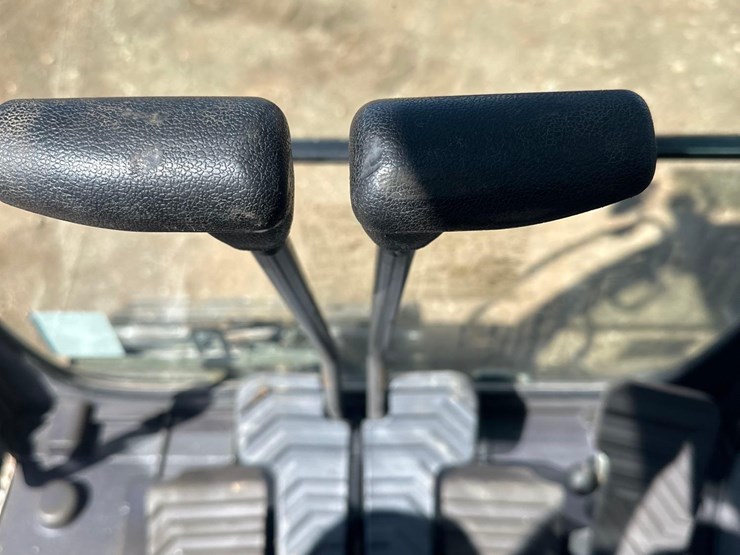 2021-volvo-ec140el-image-42