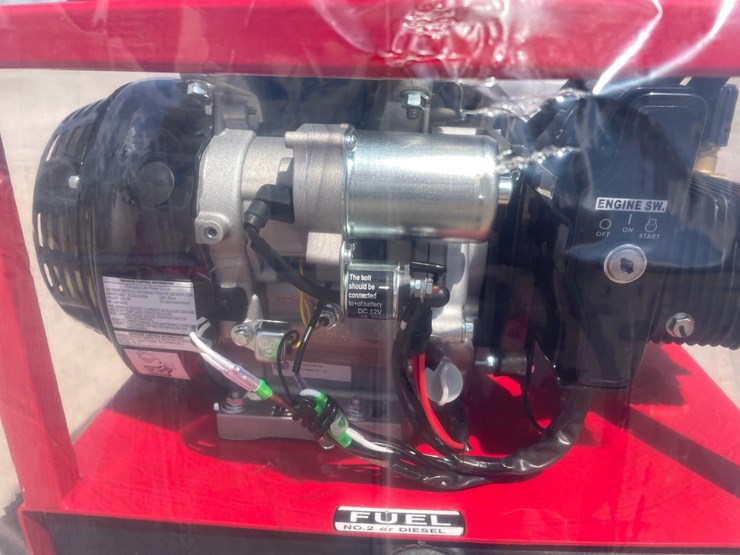 #246-•-magnum-4000-gold-power-washer-image-13