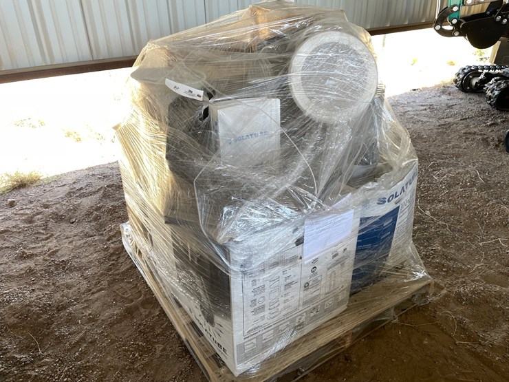 #190-•-pallet-of-solatube-kits-image-1