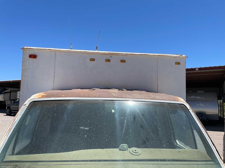 #170-•-1977-ford-e-383-box-truck-(has-nm-title)-image-26
