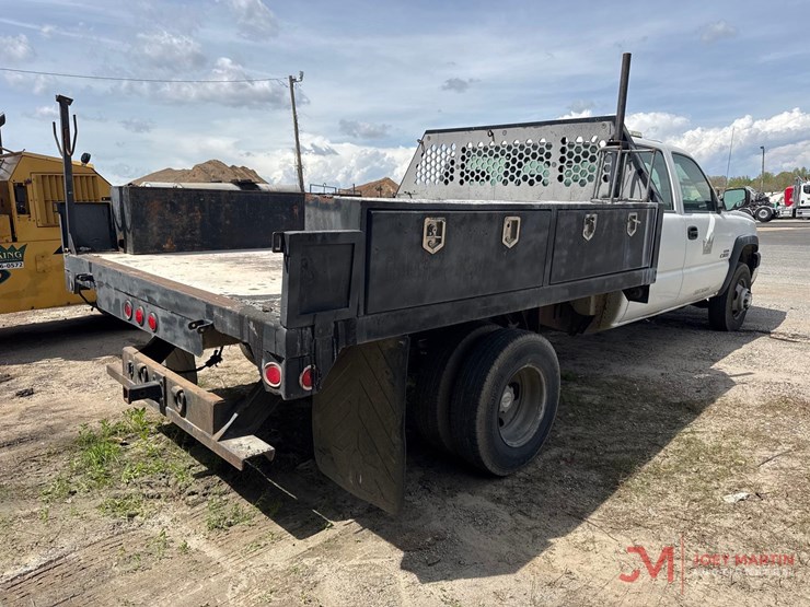 2007-chevrolet-3500-image-3