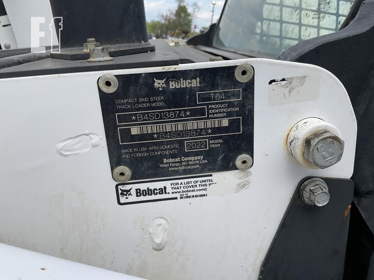 2022-bobcat-t64-image-19