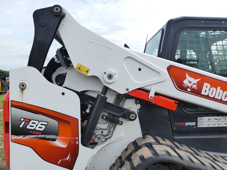 2024-bobcat-t86-image-8