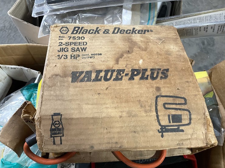 #2544-•-(2)-boxes-of-car-parts-(pr10)-image-19