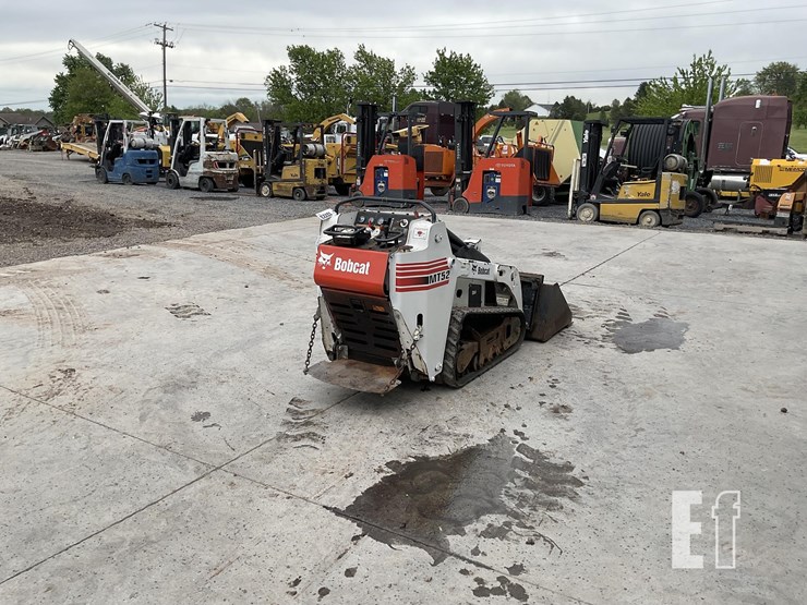 2004-bobcat-mt52-image-4