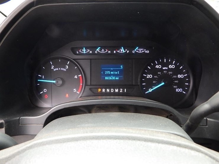 2020-ford-f550-image-34