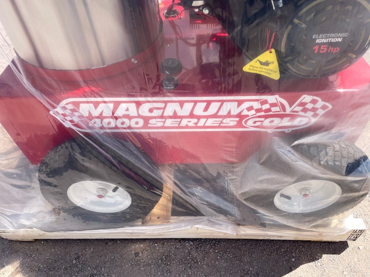 #246-•-magnum-4000-gold-power-washer-image-5