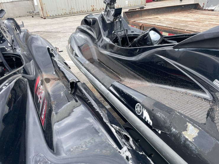 #1490-•-double-pwc-shorelander-trailer-&-waverunners-image-28