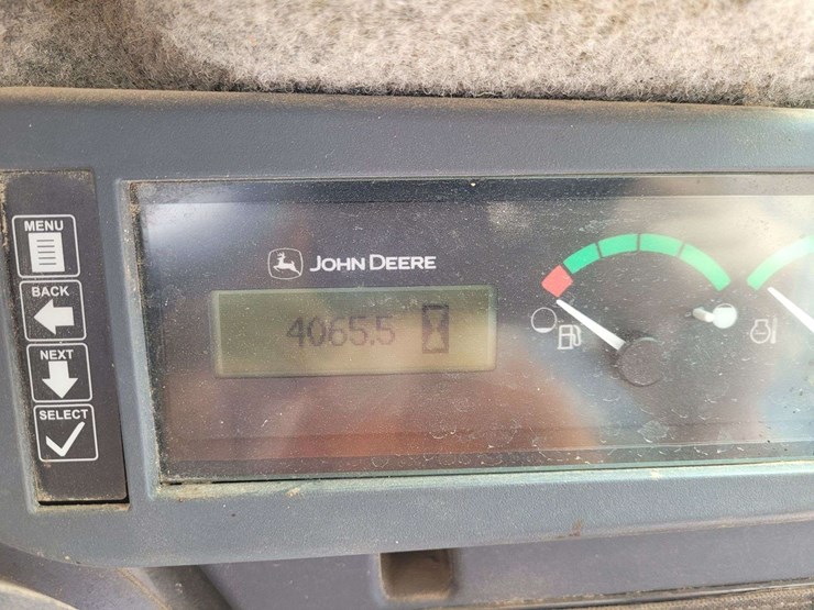 deere-320g-image-17