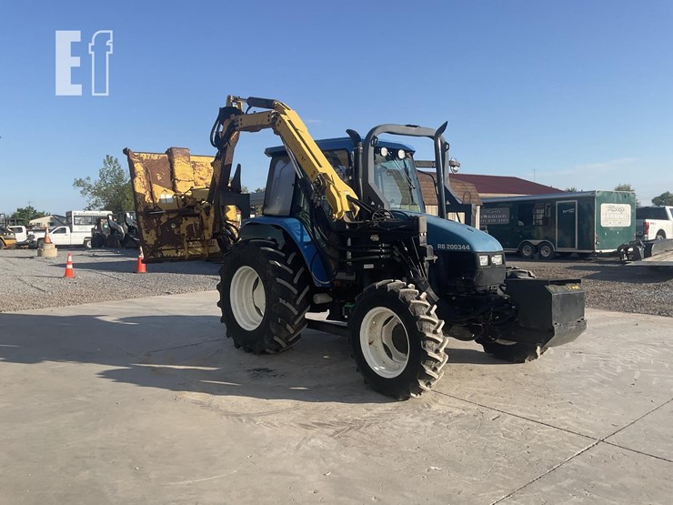 2000-new-holland-ts110-image-6