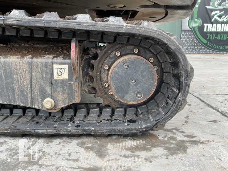 2022-bobcat-e32i-image-9