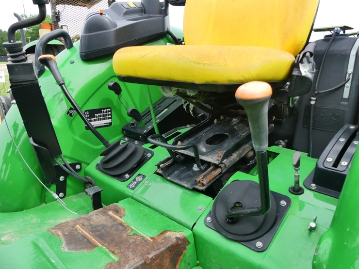 john-deere-5050e-image-12