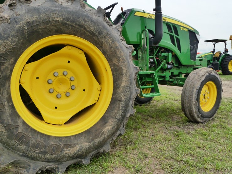 john-deere-5045e-image-6