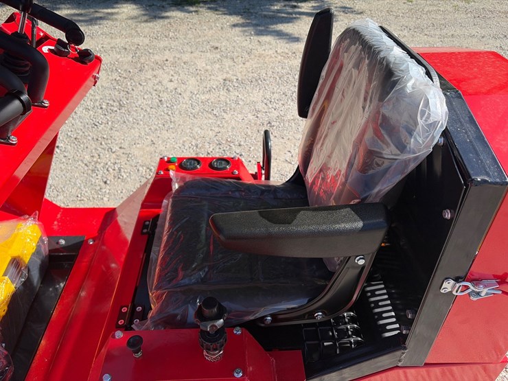 #233-•-unused-agt-sda-140t-mini-ride-on-skid-steer-loader-image-6
